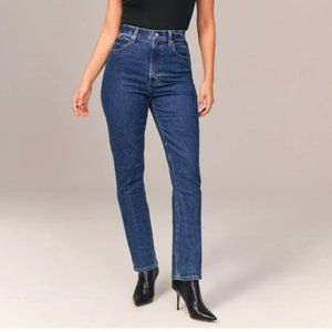 Abercrombie - Curve Love High Rise Jeans - Dark Wash